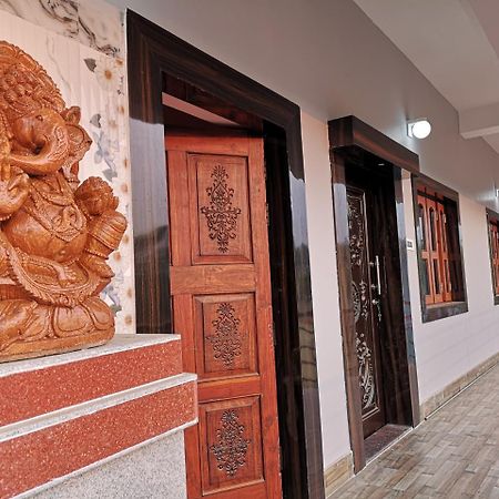 Chairosana Mansion Bhubaneswar Esterno foto