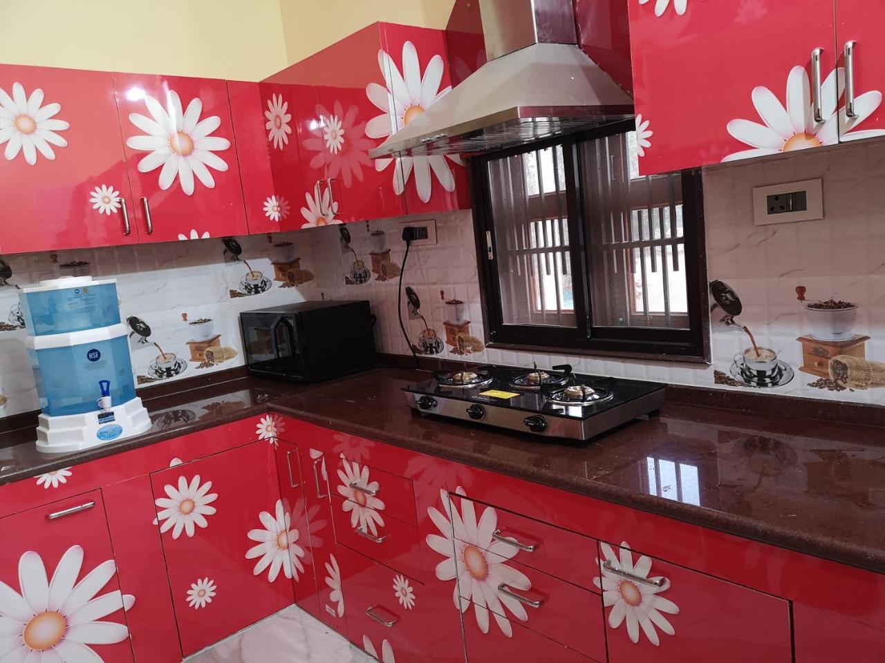 Chairosana Mansion Bhubaneswar Esterno foto